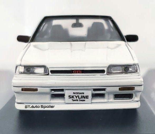 Amazon | 京商 日産スカイラインR31 2ドアスポーツクーペ | プラモデル